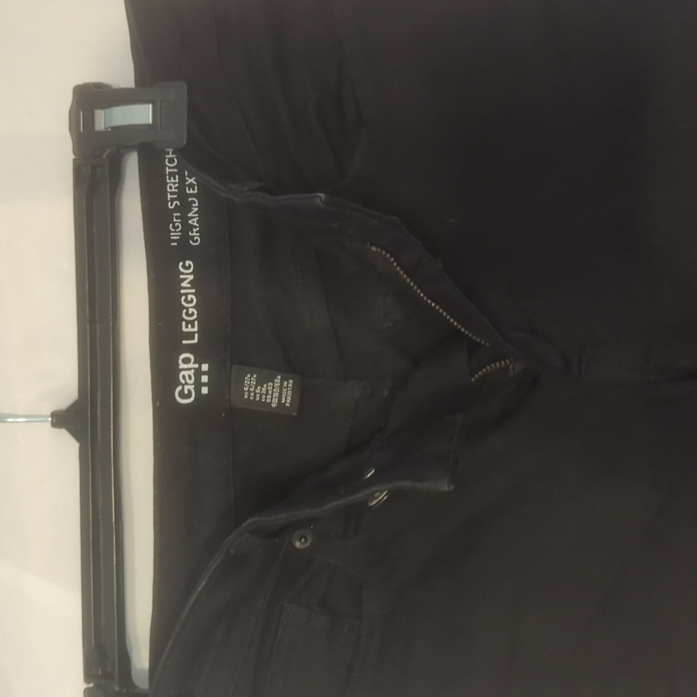 GAP Jet Black Stretch Leggings